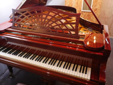 白金ピアノスタジオ のピアノが1906年製のベヒシュタインModel Bになりました